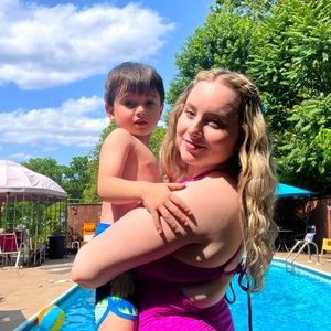 Meet your Posher, Kayla